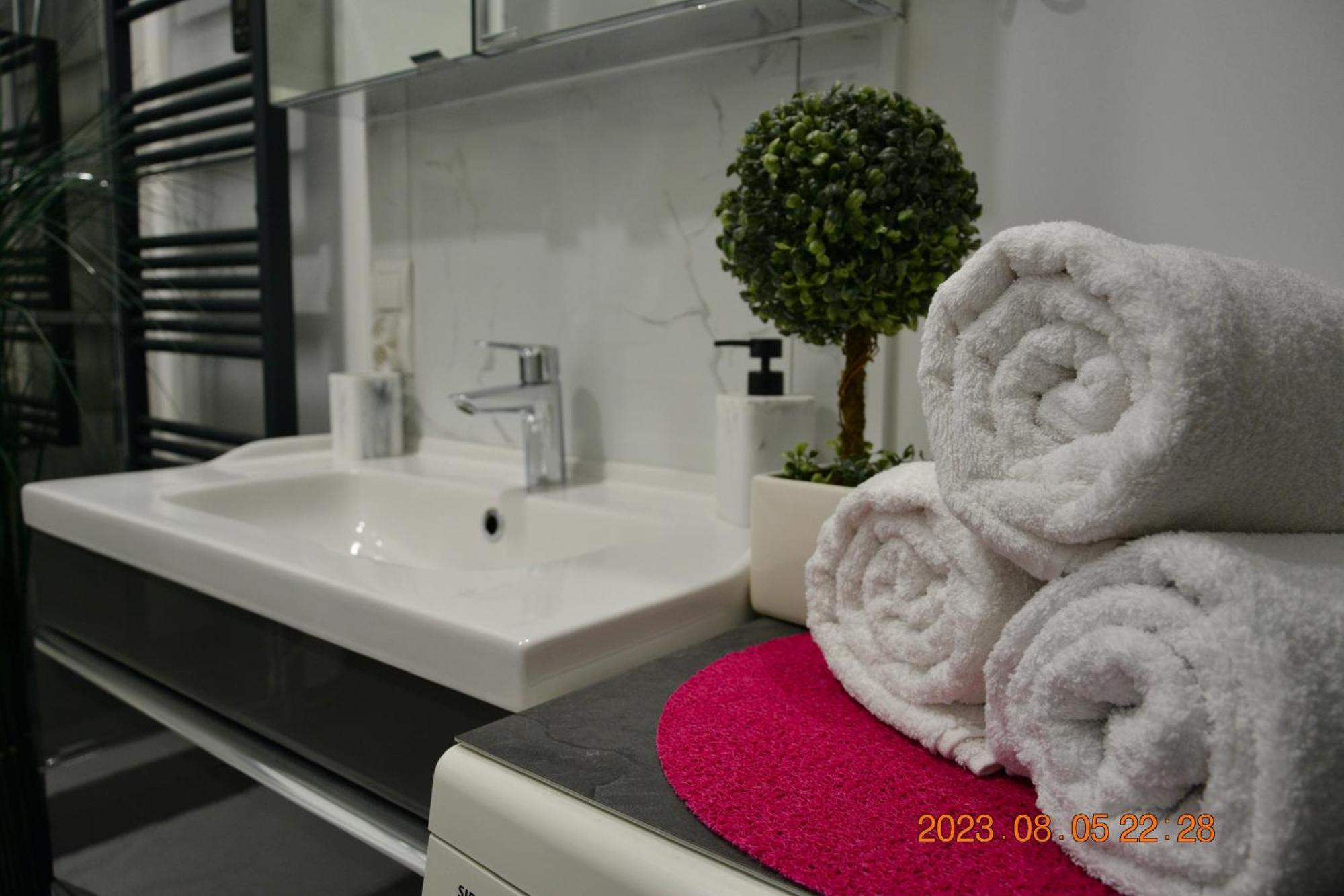 Apartment Near Old Town クラクフ エクステリア 写真